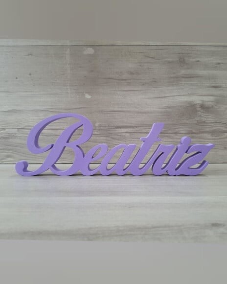 Nome de Mesa em mdf - Linha Clássicos Bop - Beatriz 10 cm