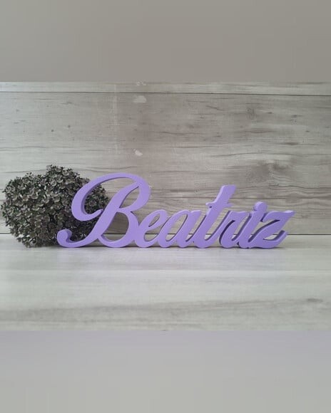 Nome de Mesa em mdf - Linha Clássicos Bop - Beatriz 10 cm