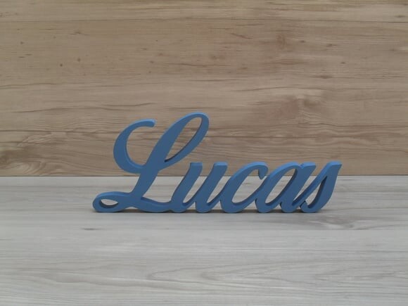 Nome de Mesa em mdf - Linha Clássicos Bop - Lucas 13 cm
