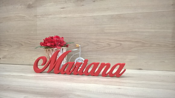 Nome de Mesa em mdf - Linha Clássicos Bop - Mariana 10 cm