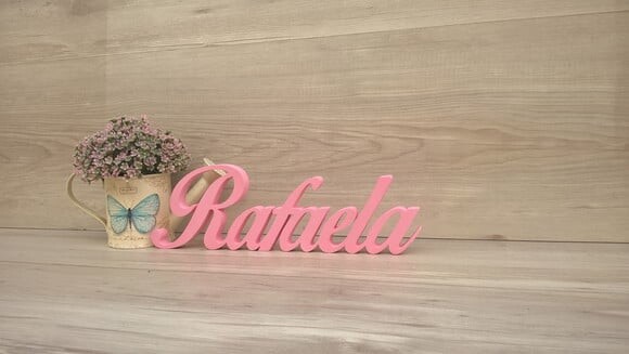Nome de mesa em MDF - Linha Clássicos BOP - Rafaela 10 cm