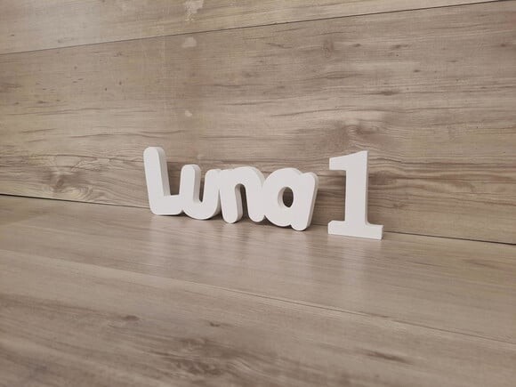 Nome de Mesa em mdf - Mod Pk - Luna 10 cm + Número 10 cm