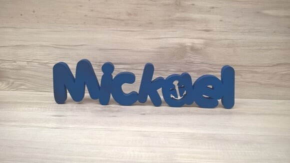 Nome de mesa em MDF - Mod PK Vazado Âncora - Mickael 10 cm