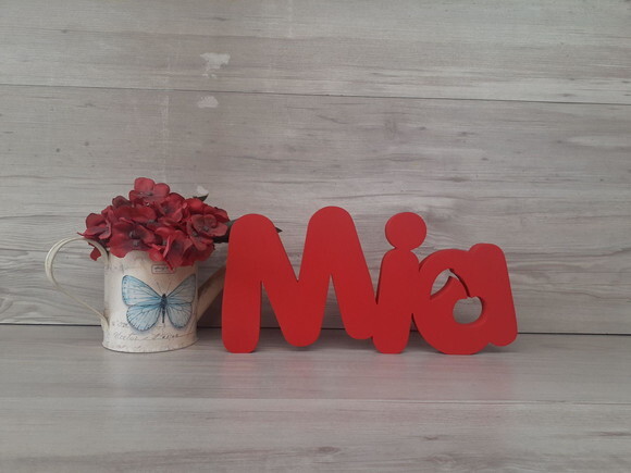 Nome de Mesa em mdf - Mod Pk Vazado Cereja - Mia - 13 cm