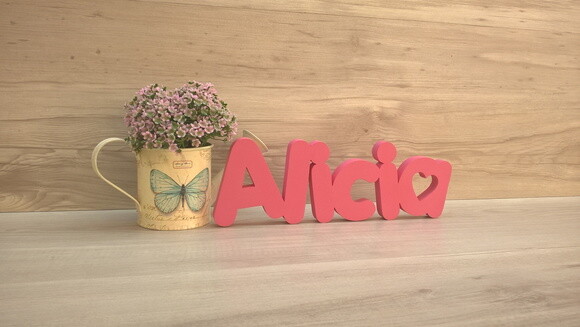 Nome de mesa em MDF - Mod PK Vazado Coração - Alicia 10 cm