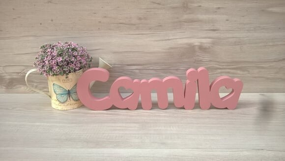 Nome de mesa em MDF - Mod PK Vazado Coração - Camila 10 cm
