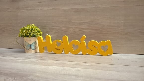 Nome de Mesa em mdf - Mod Pk Vazado Coração - Heloísa 10 cm