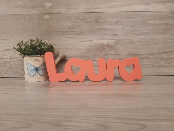 Nome de Mesa em mdf - Mod Pk Vazado Coração - Laura 10 cm