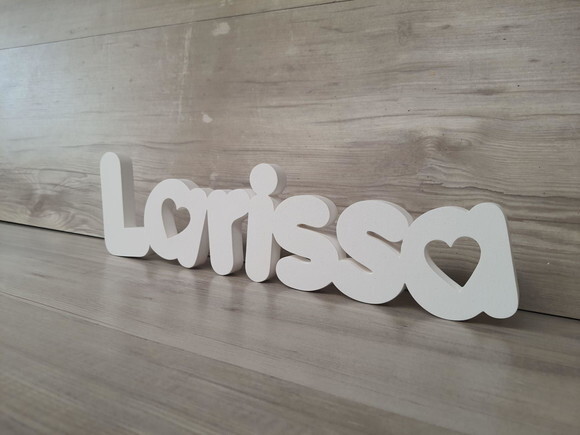 Nome de Mesa em mdf - Mod Pk Vazado Coração - Larissa 10 cm