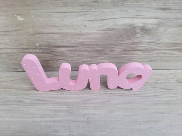 Nome de Mesa em mdf - Mod Pk Vazado Coração - Luna 10 cm