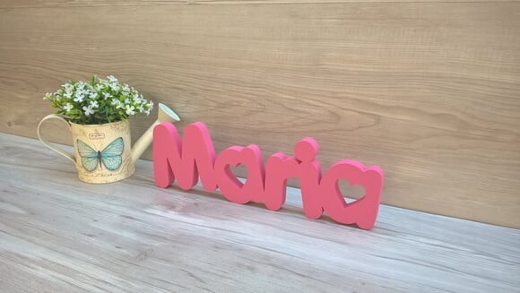 Nome de mesa em MDF - Mod PK Vazado Coração - Maria 10 cm