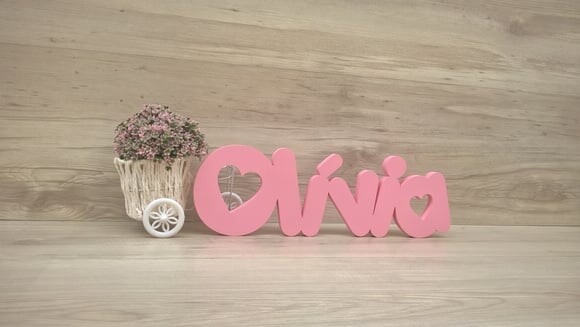 Nome de Mesa em mdf - Mod Pk Vazado Coração - Olívia 13 cm