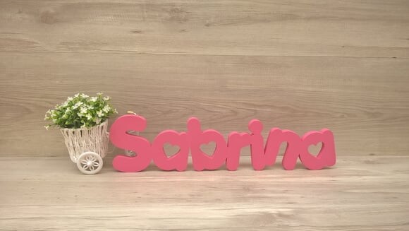 Nome de Mesa em mdf - Mod Pk Vazado Coração - Sabrina 13 cm