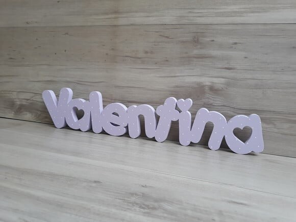 Nome de mesa em MDF - Mod PK Vazado Coração - Valentina 10cm