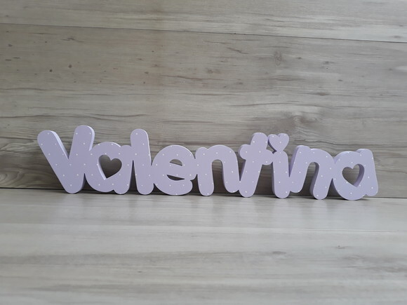 Nome de mesa em MDF - Mod PK Vazado Coração - Valentina 10cm