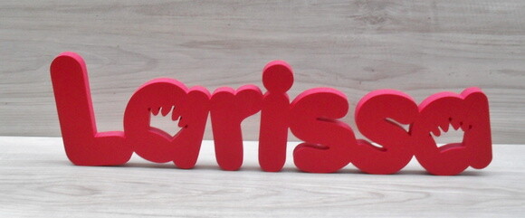 Nome de Mesa em mdf - Mod Pk Vazado Coroa - Larissa 10 cm