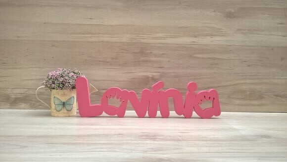 Nome de Mesa em mdf - Mod Pk Vazado Coroa - Lavínia 13 cm