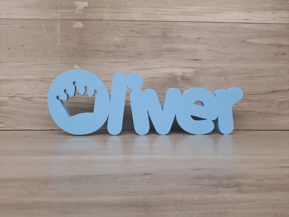 Nome de Mesa em mdf - Mod Pk Vazado Coroa - Oliver 13 cm