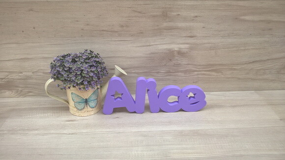 Nome de mesa em MDF - Mod PK Vazado Estrela - Alice 10 cm