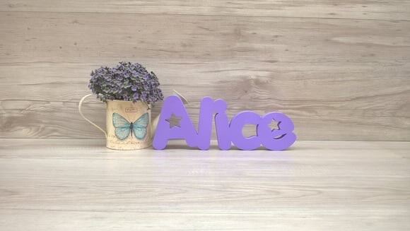 Nome de mesa em MDF - Mod PK Vazado Estrela - Alice 10 cm