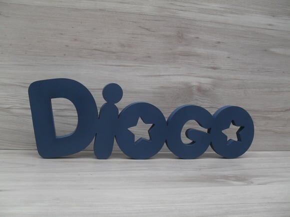 Nome de mesa em MDF - Mod PK Vazado Estrela - Diogo 13 cm