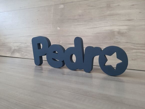 Nome de Mesa em mdf - Mod Pk Vazado Estrela - Pedro 10 cm