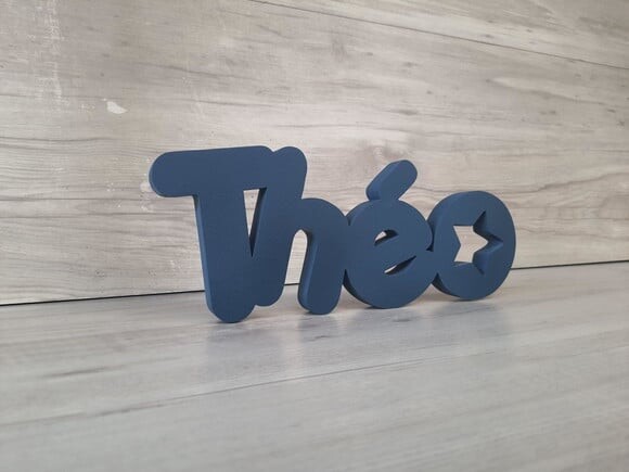 Nome de Mesa em mdf - Mod Pk Vazado Estrela - Théo 10 cm