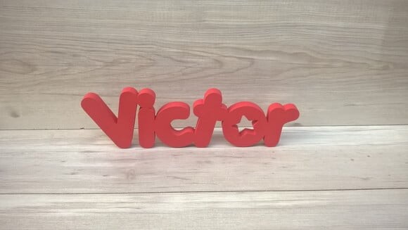 Nome de mesa em MDF - Mod PK Vazado Estrela - Victor 10 cm