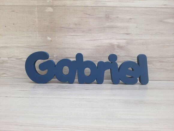 Nome de Mesa em mdf - Mod Pk Vazado Padrão - Gabriel 10 cm
