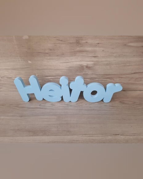 Nome de Mesa em mdf - Mod Pk Vazado Padrão - Heitor 13 cm