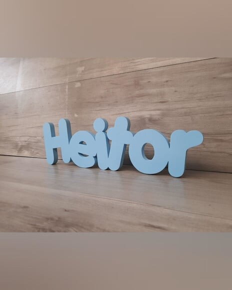 Nome de Mesa em mdf - Mod Pk Vazado Padrão - Heitor 13 cm