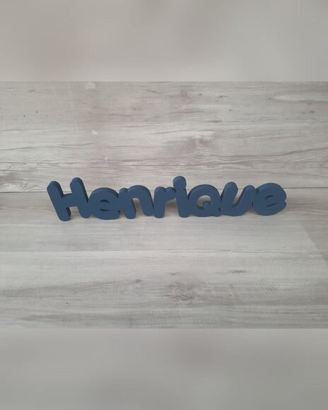 Nome de Mesa em mdf - Mod Pk Vazado Padrão - Henrique 10 cm