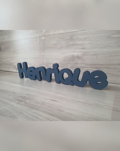 Nome de Mesa em mdf - Mod Pk Vazado Padrão - Henrique 10 cm
