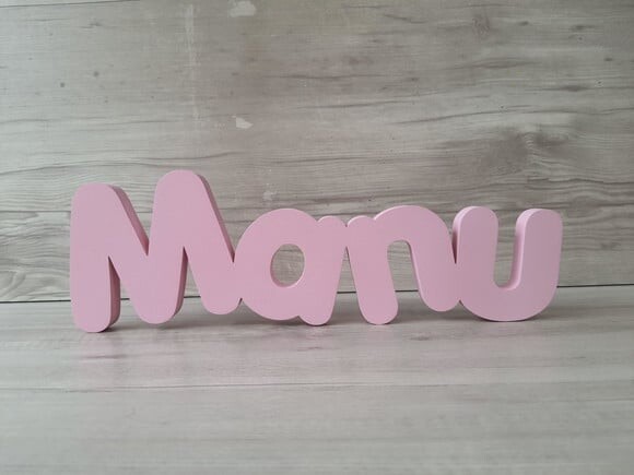 Nome de Mesa em mdf - Mod Pk Vazado Padrão - Manu 10 cm