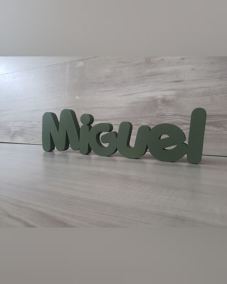 Nome de Mesa em mdf - Mod Pk Vazado Padrão - Miguel 10 cm