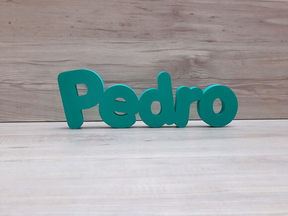 Nome de Mesa em mdf - Mod Pk Vazado Padrão - Pedro - 13 cm