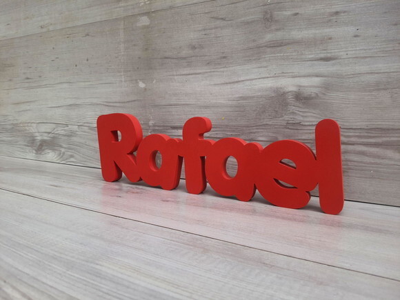 Nome de Mesa em mdf - Mod Pk Vazado Padrão - Rafael 10 cm
