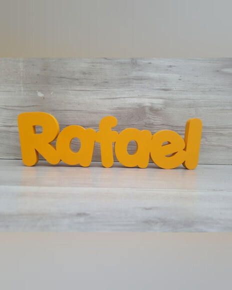 Nome de Mesa em mdf - Mod Pk Vazado Padrão - Rafael 10 cm