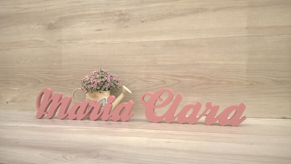 Nome de mesa em MDF - Modelo Clássico - Maria Clara 10 cm