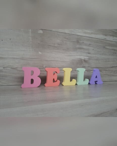 Nome de Mesa em mdf - Modelo Arco Íris - 8 cm