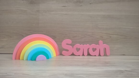 Nome de mesa em MDF - Sarah 10 cm + Arco Íris + Nuvens
