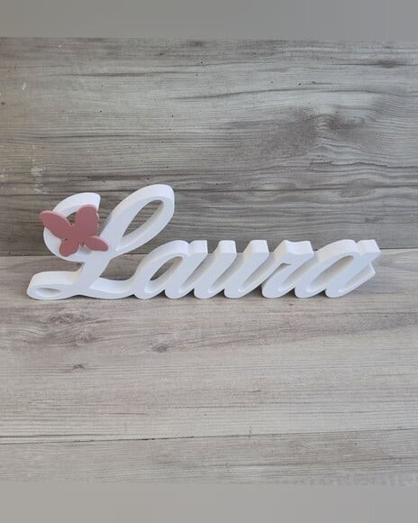 Nome de Mesa em mdf com Aplique Borboleta- Laura - 10 cm