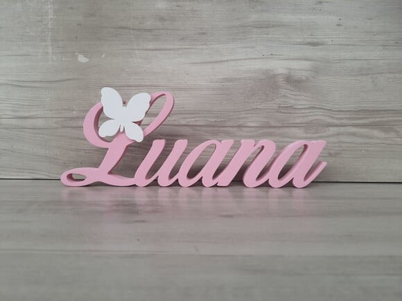 Nome de Mesa em mdf com Aplique Borboleta- Luana - 10 cm