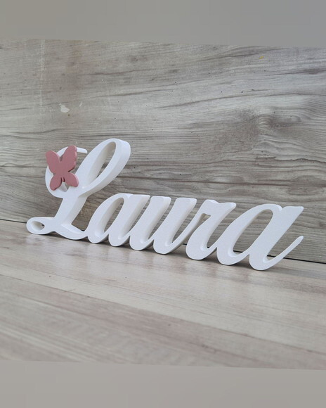 Nome de Mesa em mdf com Aplique Borboleta- Laura - 10 cm