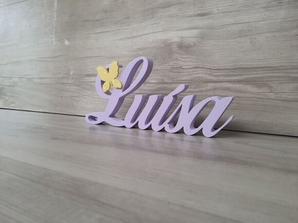 Nome de Mesa em mdf com Aplique Borboleta- Luísa - 10 cm