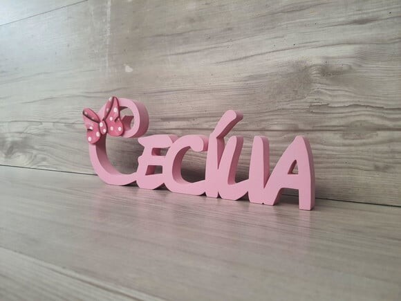 Nome de Mesa em mdf Disney Minnie - Cecília - 10 cm