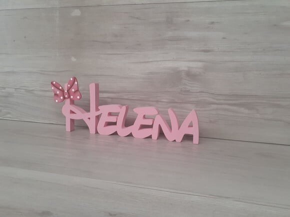 Nome de Mesa em mdf Disney Minnie - Helena - 10 cm