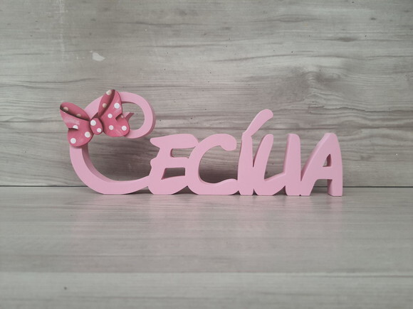 Nome de Mesa em mdf Disney Minnie - Cecília - 10 cm