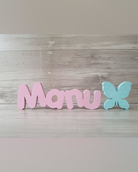 Nome de Mesa em mdf Mod Pk Coração - Manu 10 cm + Borboleta