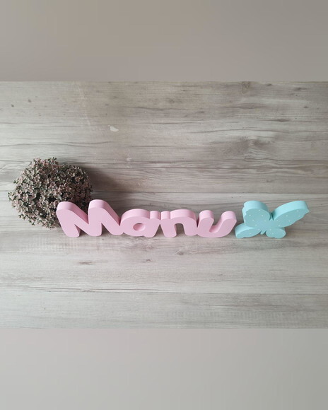 Nome de Mesa em mdf Mod Pk Coração - Manu 10 cm + Borboleta